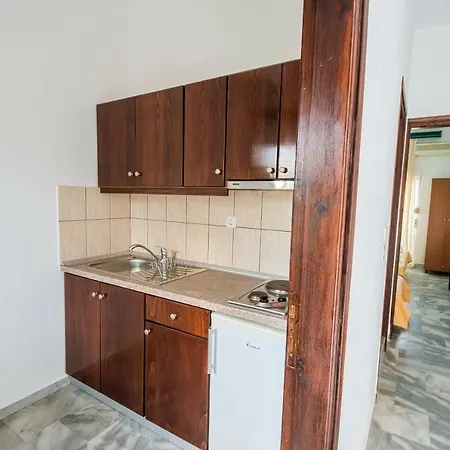 Naysika بيت شباب بوتوس